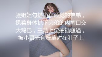 【巨乳美臀极品骚货】推特极品美女『Amam』居家激情啪啪甄选 各种姿势抽插猛烈 表情淫荡到位 (2)